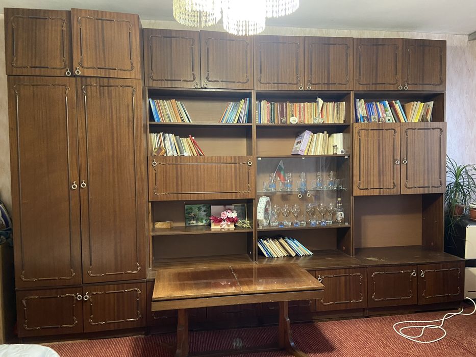 Разтегателна холна маса