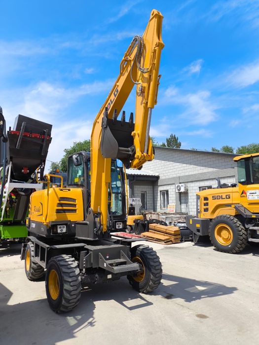 Услуги мини экскаватора CDLG E765F