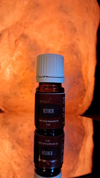 Ulei esențial Vetiver 5ml (Essential Oil Vetiver 5ml)