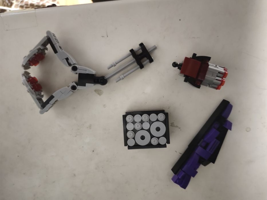 Тв титан из Лего