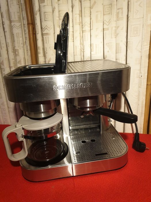 Espresso și cafetiera