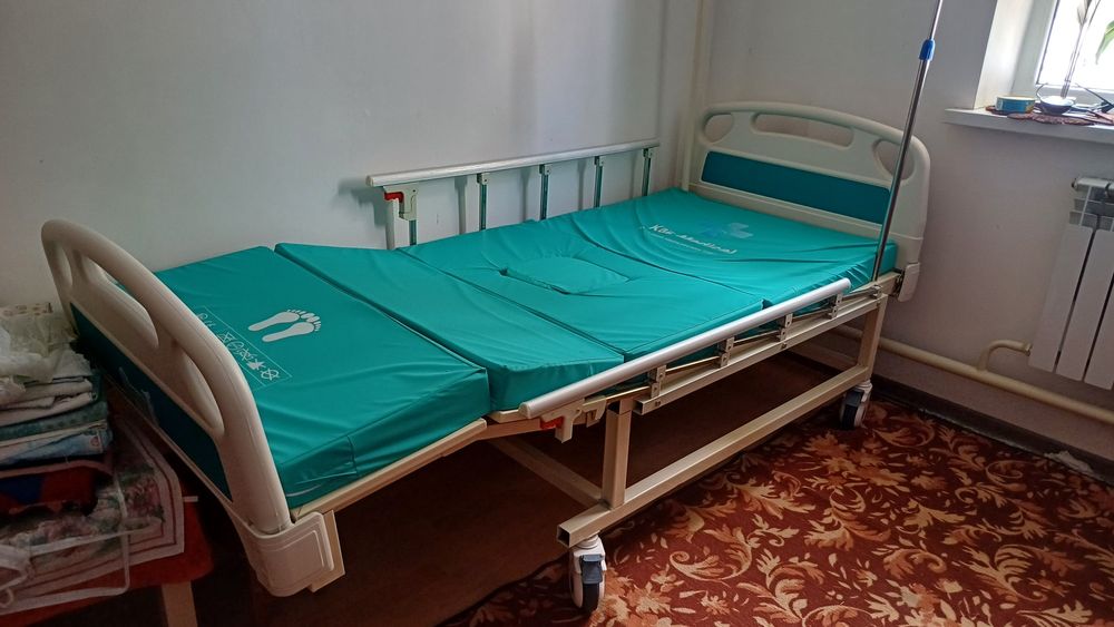 Продам медицинскую кровать