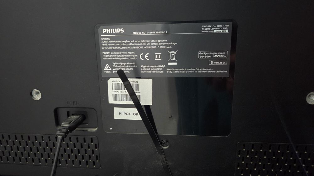 Продаеться жк телевизор