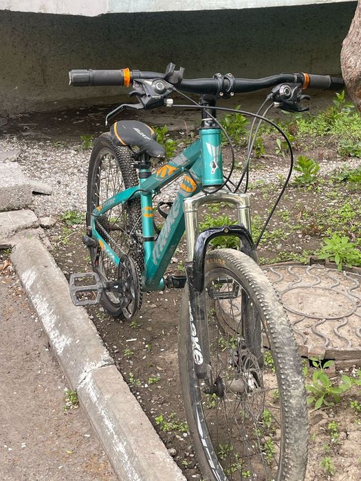 Продам спортивный велосипед
