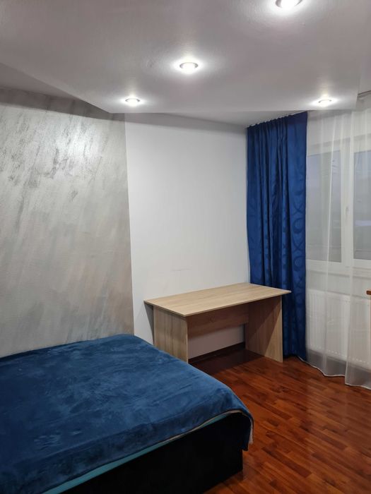 Inchiriez apartament