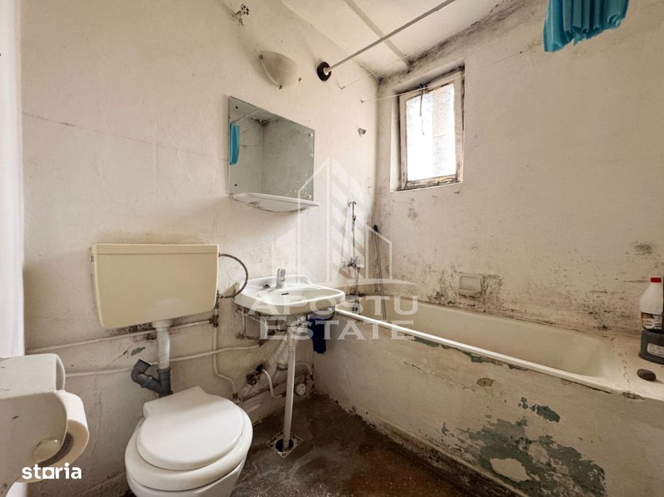 Apartament 2 camere, 45mp utili, zona Stadion, Hunedoara