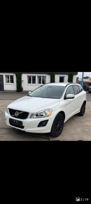 Vând Volvo xc60 185cp