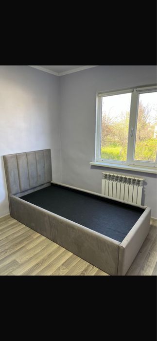 Продам кровать односпальную