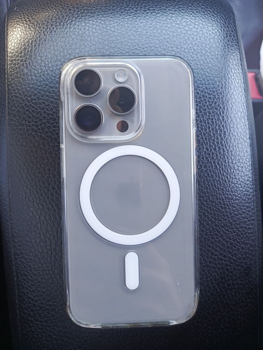 iPhone 15 pro 256 в идеальном состоянии