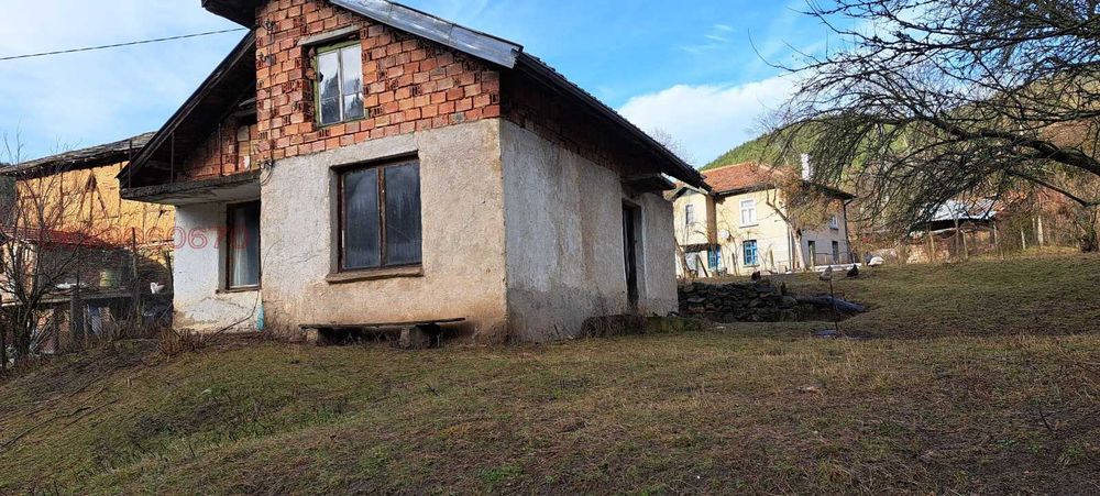 Продава се Къща в София, Люлин 7 - 50 кв.м за 400 €/кв.м - Снимка #2