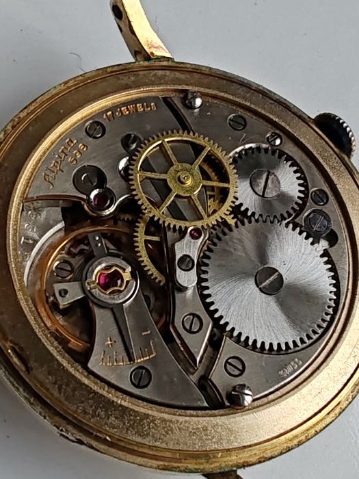 Ceas Alpina Int Manuala 34, 5 mm Funcționează excelent!