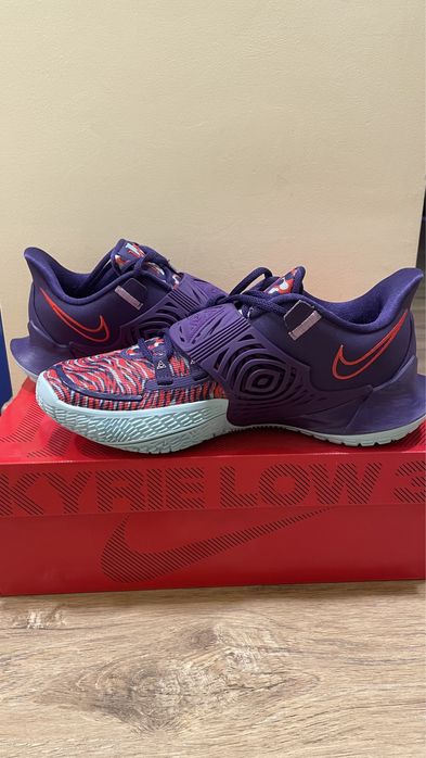 Nike Kyrie Low 3 Orchid