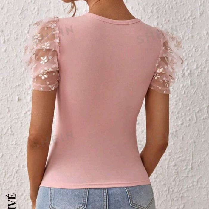 Блуза с къс ръкав