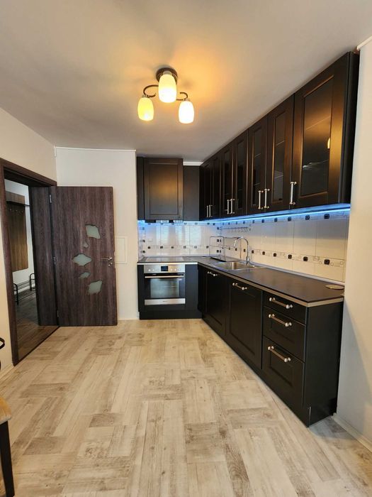 Дава се под наем Двустаен апартамент в София, Красно село - 72 кв.м за 455 € - Снимка #1