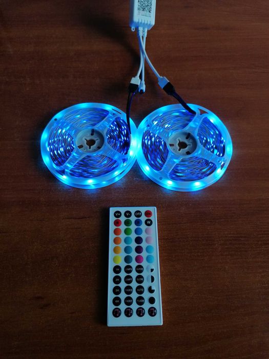 RGB LED ленти с дистанционно и адаптер