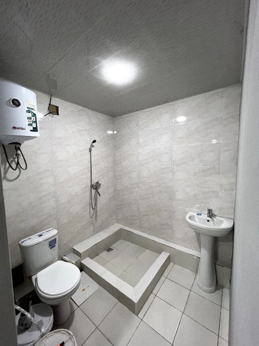 Срочно Максим Горький буз бозор не жилой сотилади.