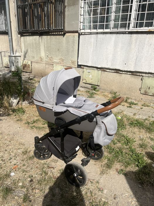 Бебешка количка viva life