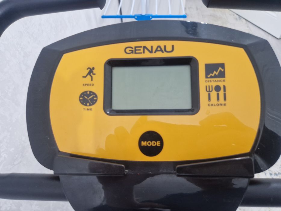 велотренажер в отличном состоянии