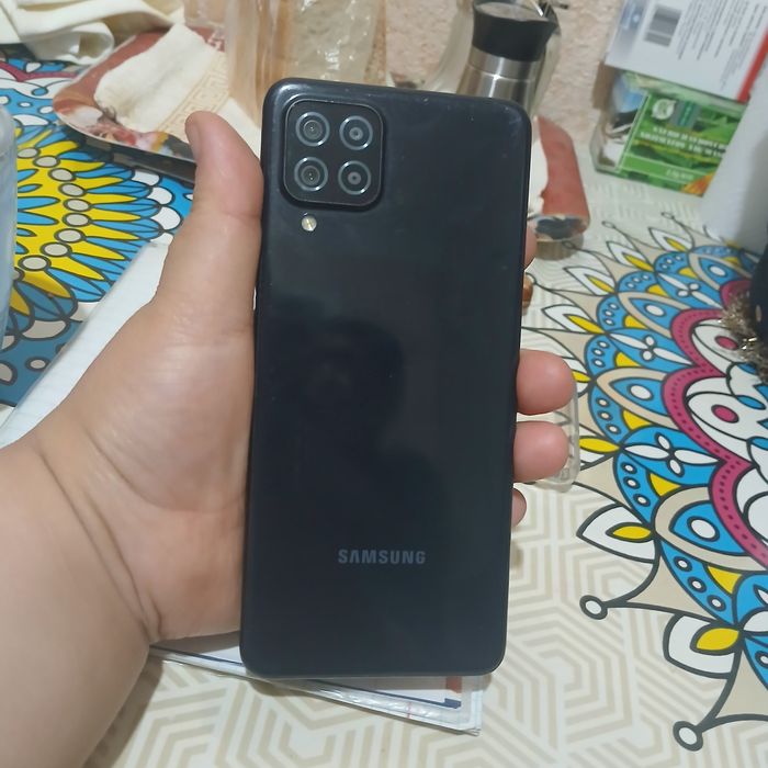 Самсунг А22 смартфон