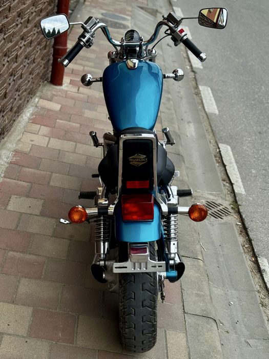 Suzuki Intruder VS 800