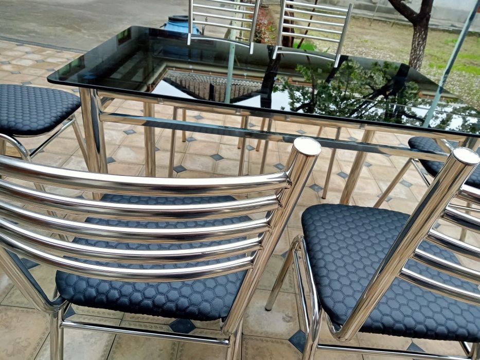 Sifatli Stol stullar