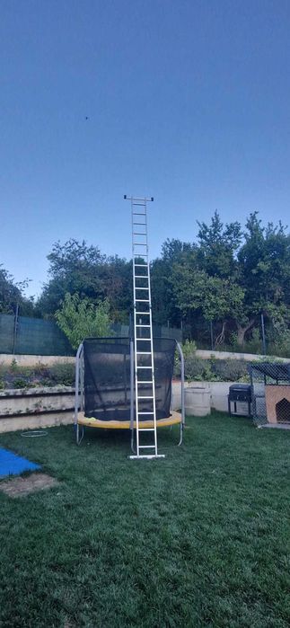 Scara multifunctionala din aluminiu, 4 tronsoane ( 4 x5 trepte),  6 metri total