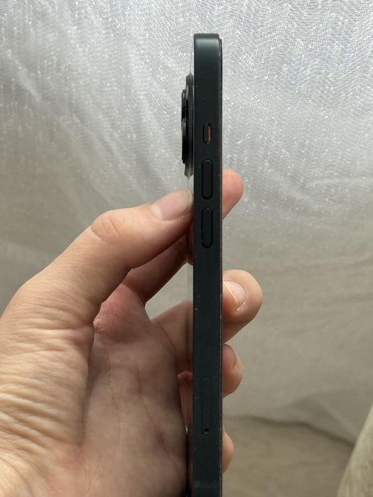 продам Айфон 13, 128 гб