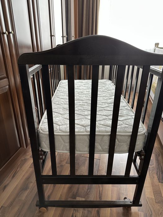 Продам детскую кроватку, манеж