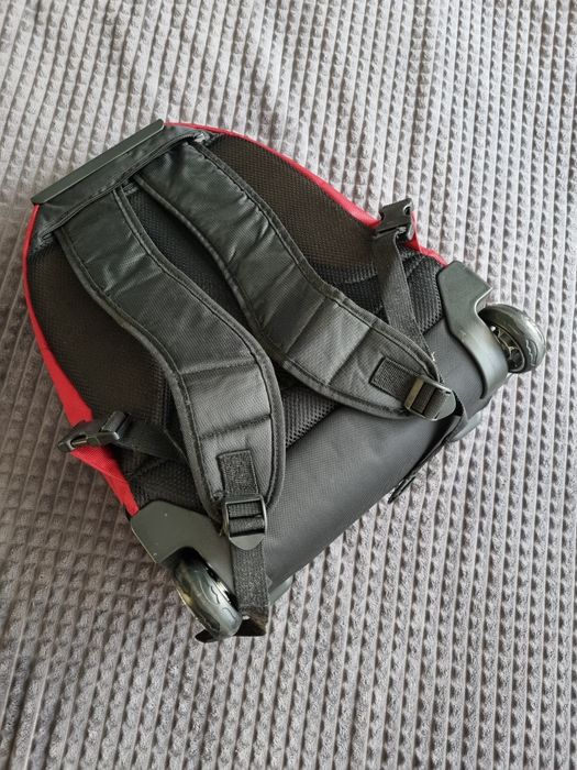 Rucsac troller potrivit si pentru scoala