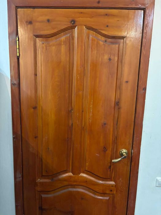 Продам Двери из дерева