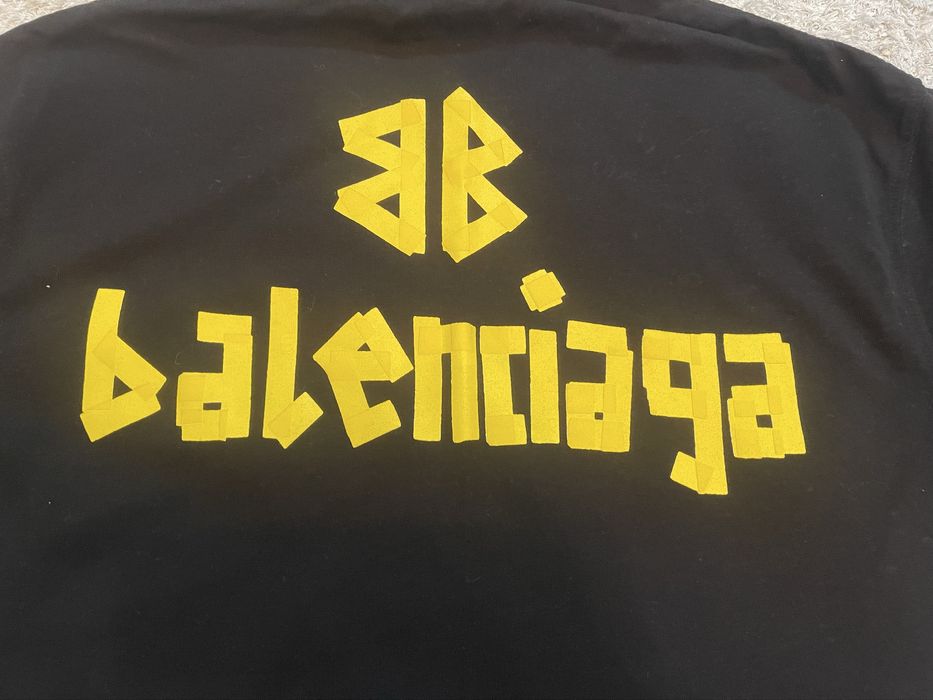 Тениска Balenciaga