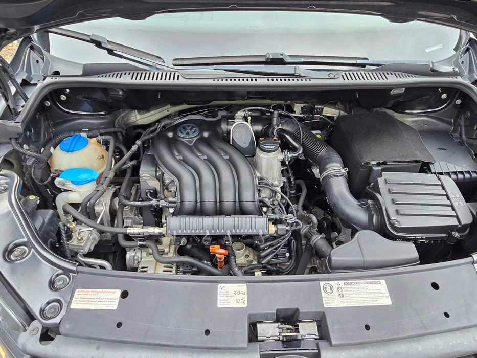 VW Caddy 2.0i/Ecofuel/Лизинг