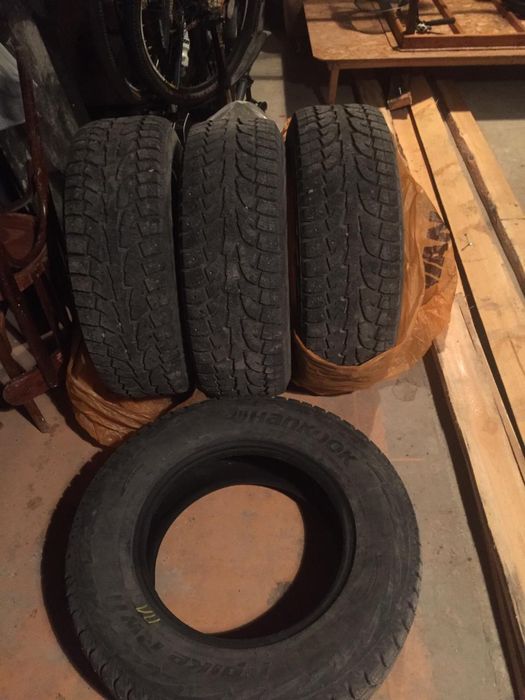 Продаю б/у шины зимние