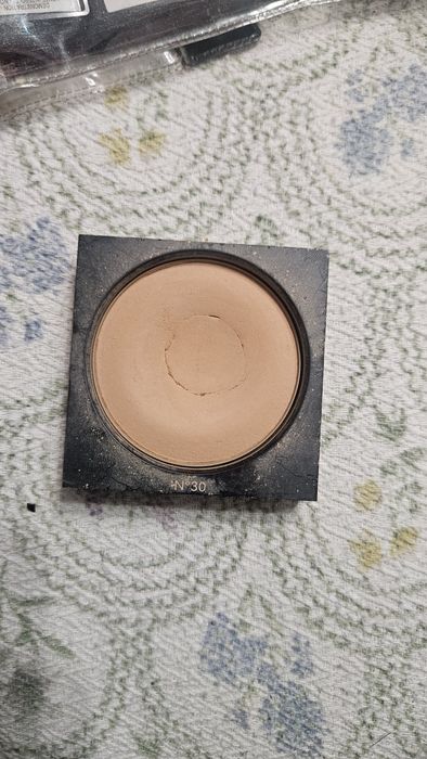 лот от гримове тестери