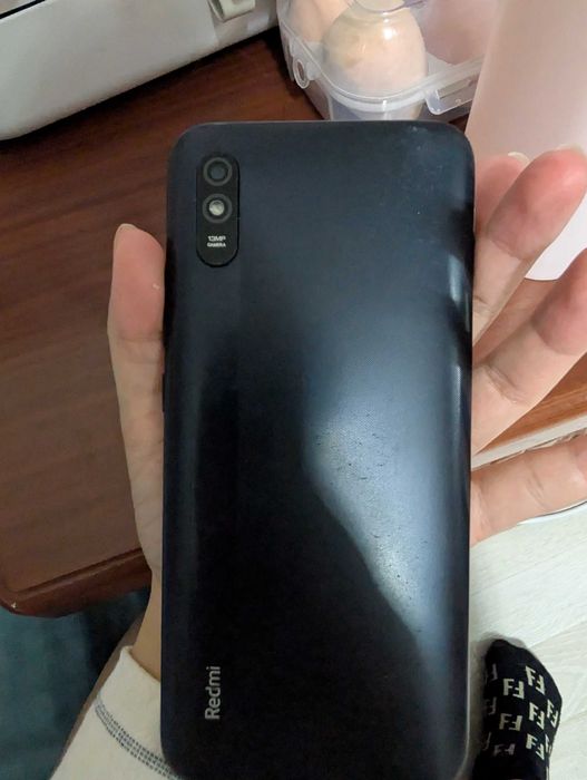 Продается телефон Xiaomi Redmi 9A