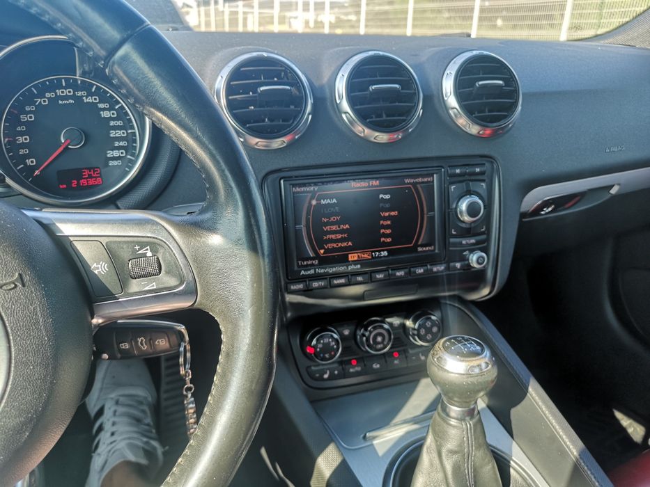 Ауди TT 2.0/ 200коня