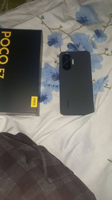 На 12/512 очень хороший телефон