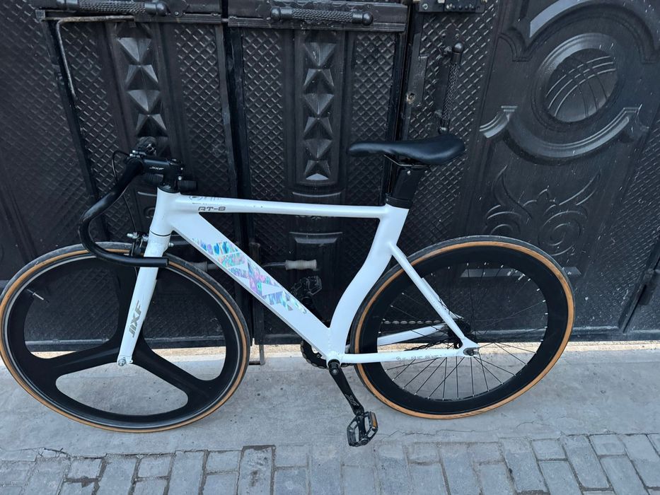 Продаю фикс ат3 jixf