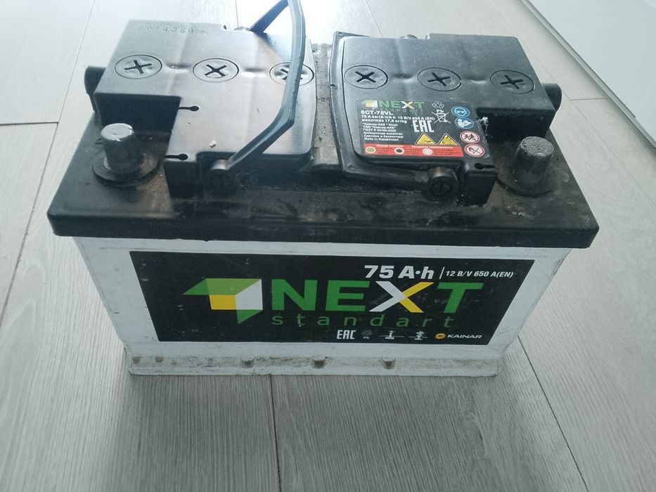 Продам аккумулятор 75