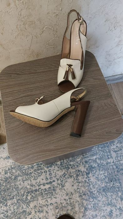 Продам туфли,в отличном состоянии