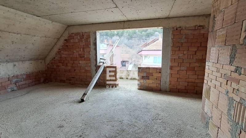 Продава се Къща в Обзор - 592 кв.м за 211 €/кв.м - Снимка #6