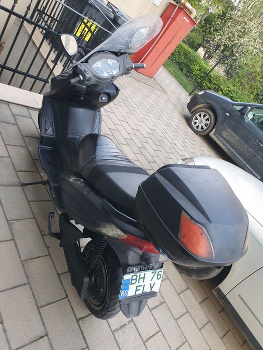 Vând Motocicletã electricã 72 de Volti!
