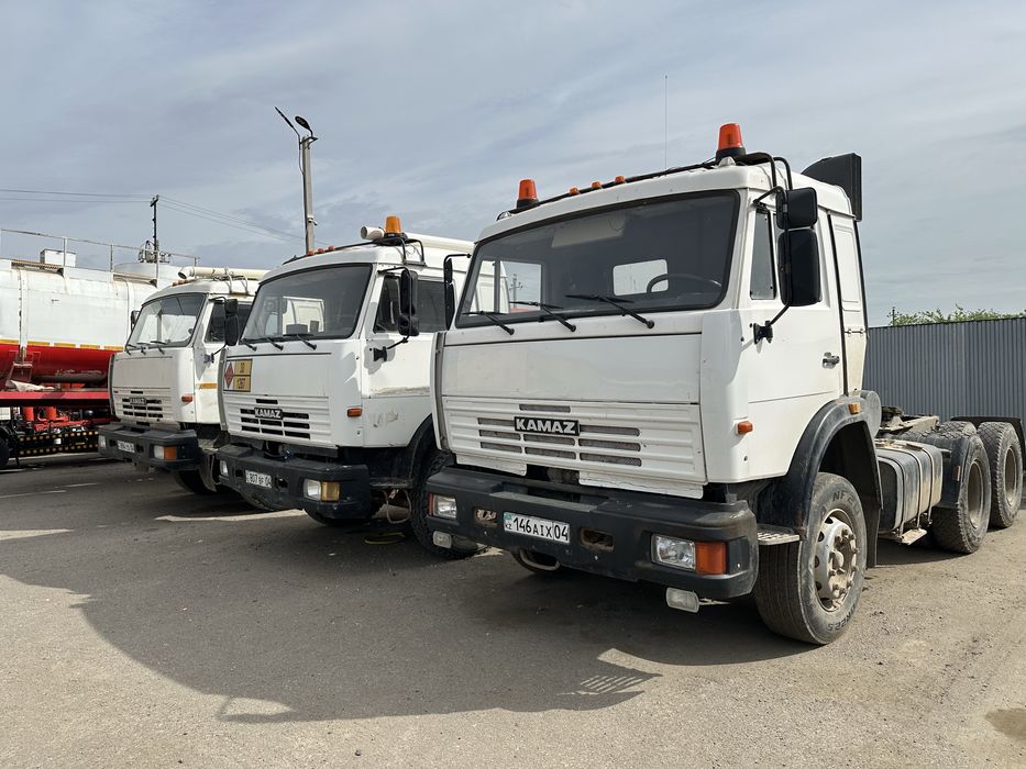 Продам камазы тягачи и самосвалы