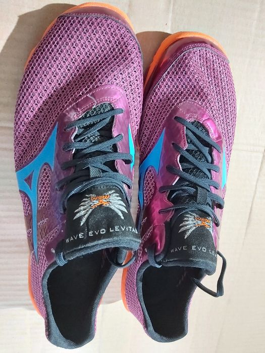 MIZUNO pantofi de sport masura 46 (13US)