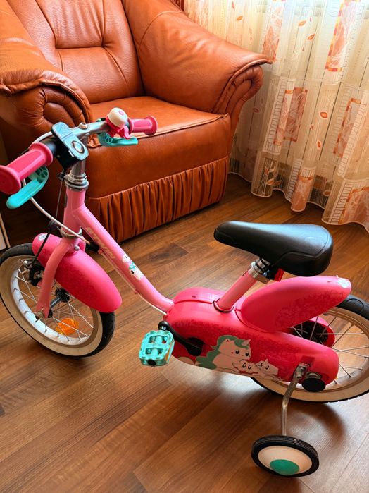 Bicicletă fetiță 4 ani