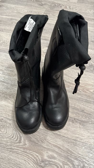 Продам ботинки новые мужские размер 45 в идеале