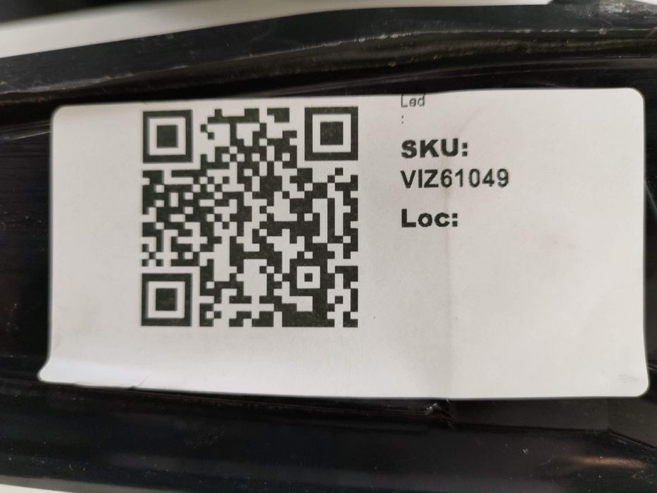 Десен фар / Far Desен Led Tesla Model 3/Y Оригинален Повреден - Продав