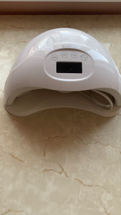 Продается Лампа SUN 5 plus. Маникюрно -педикюрная.