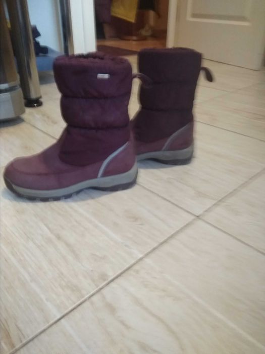 Детская обувь и одежда