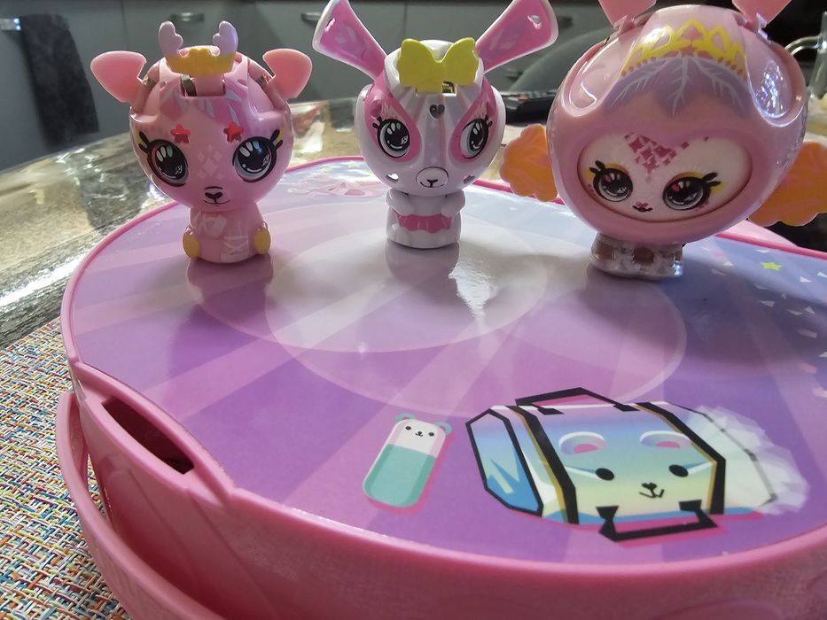 ZOOBLES чанта с трансформиращи се топчета